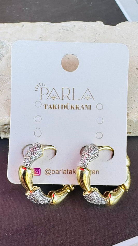 Taş Detaylı Çelik Halka Küpe